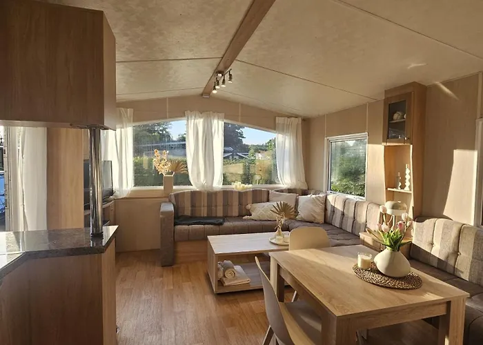 De Veerwater In Recreatiepark De Veerstal Appartement Lathum