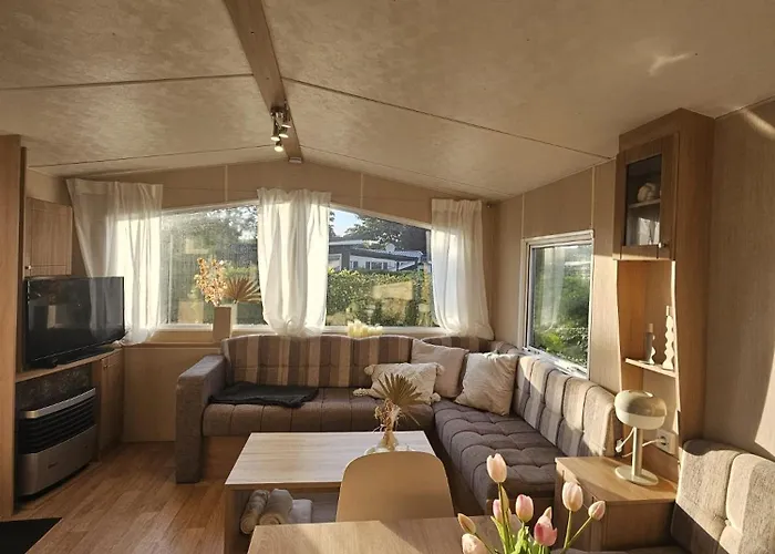 De Veerwater In Recreatiepark De Veerstal Apartamento *